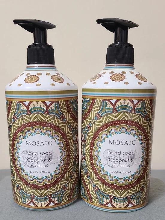 Mosaic Coconut & Hibiscus Liquid Hand Soap 24.6‎ oz each Set of 2 - NEW