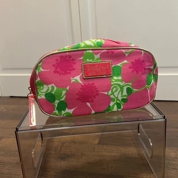 Lilly Pulitzer X Estée Lauder Spring 2024 Makeup Bag