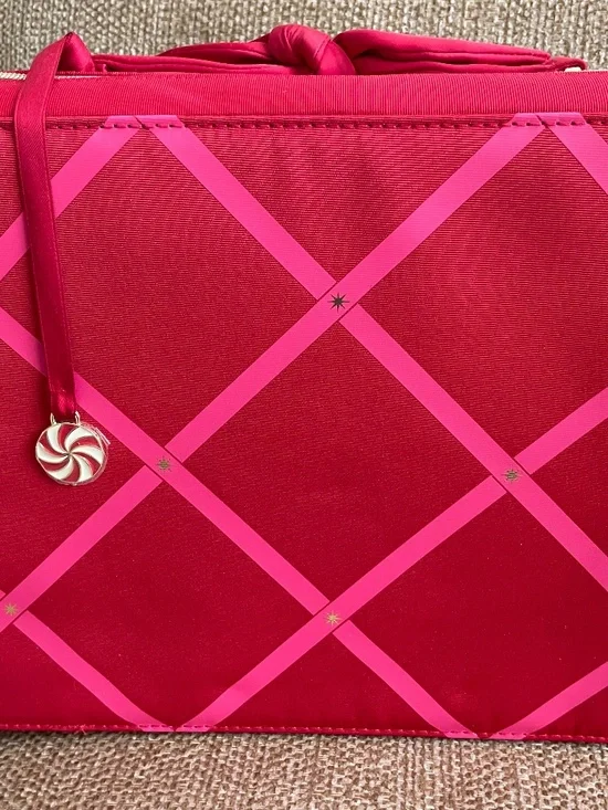 Estée Lauder Holiday Travel Case