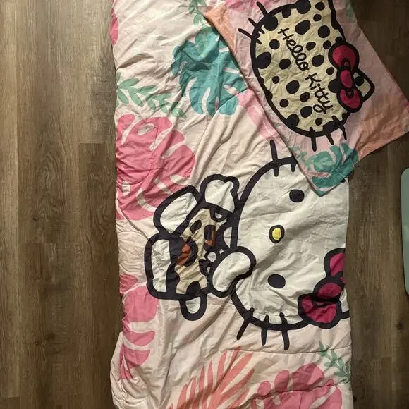 Rare Hello Kitty Comforter With Pillow Case 64x84 Double Sided Full Reversible