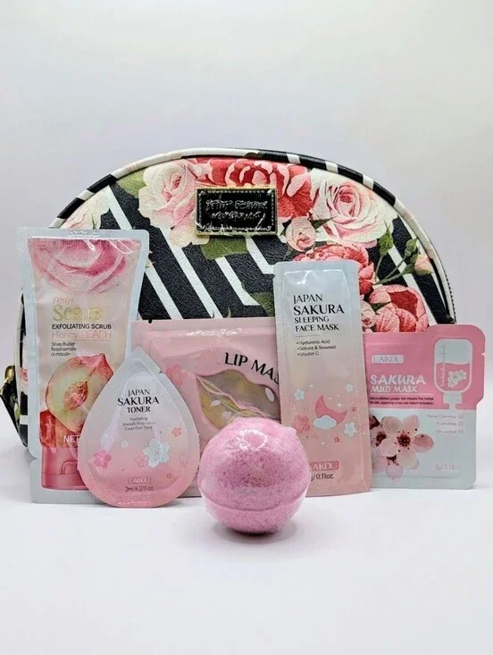 Betsey Johnson Cosmetic Bag & Sakura Bath & Body Gift Set NWOT