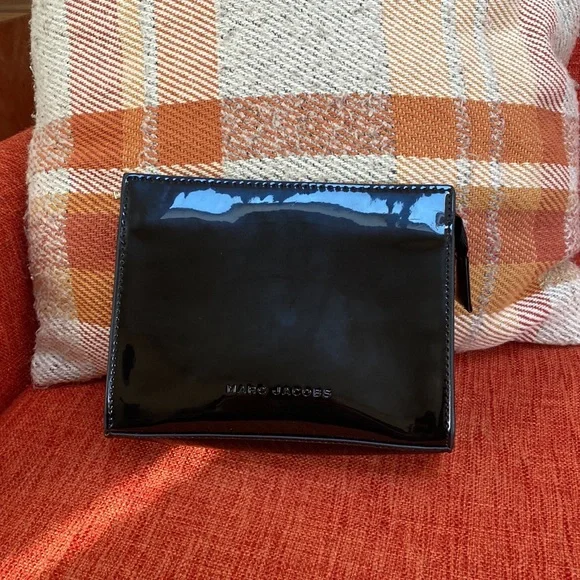 Marc Jacobs Black Patent Leather Shiny Clutch Bag Case