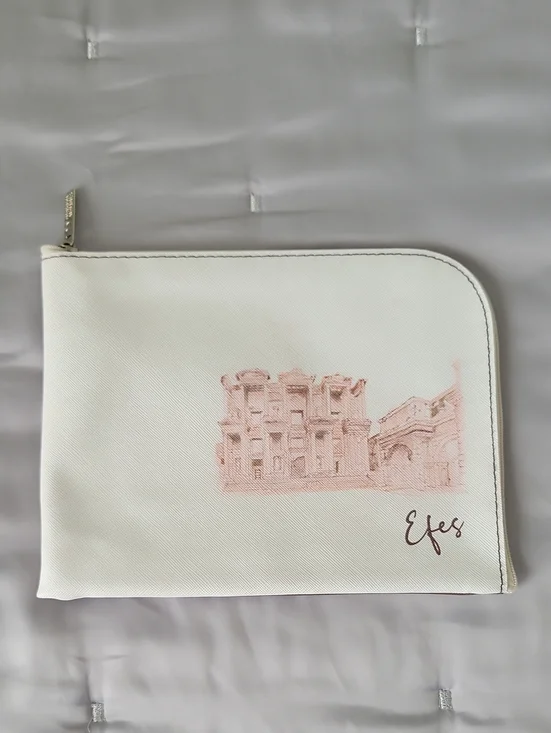 NEW Unesco Turkish Airlines Efes Graphic Makeup Zip Pouch