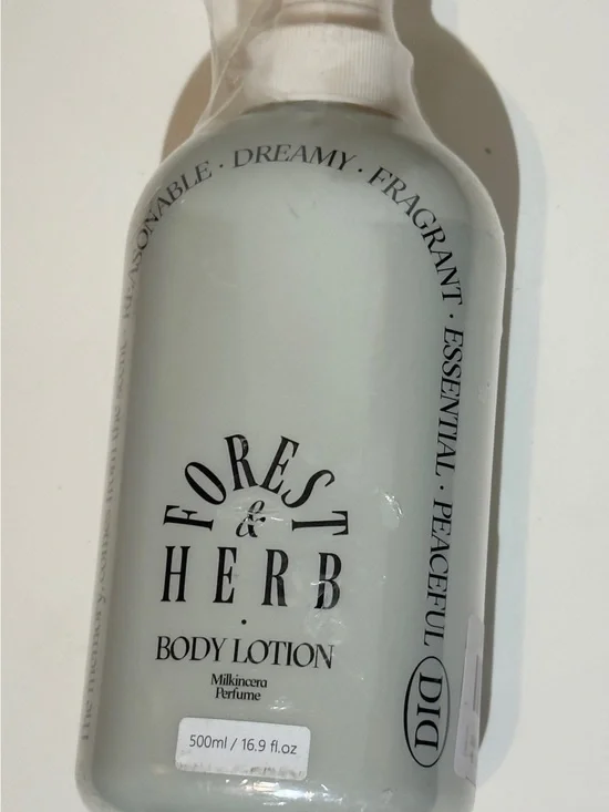 Odid Milkincera Forest & Herb Body Lotion – Moisturizing Bath & Body.  New/Unope