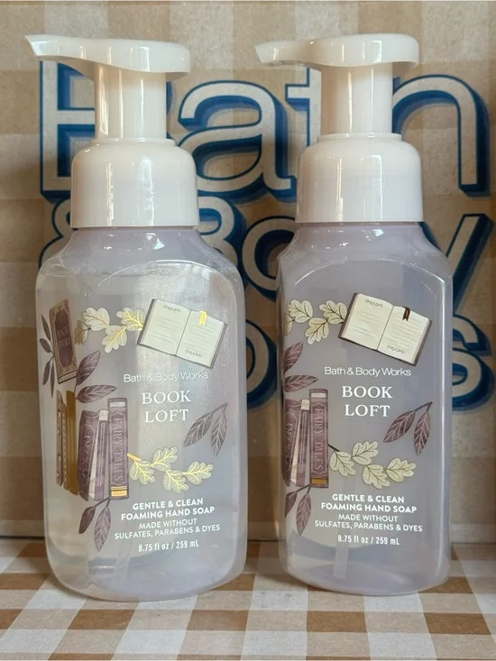 NEW B&BW (2) Book Loft Foaming Hand Soaps