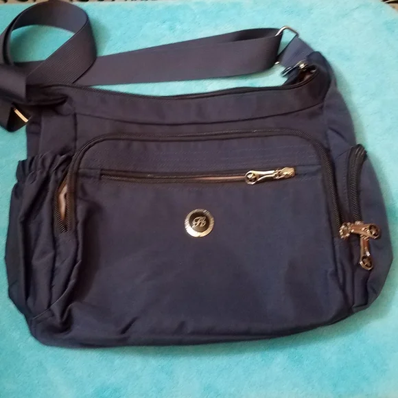 Classic Navy Crossbody Bag with Multiple Zip Pockets