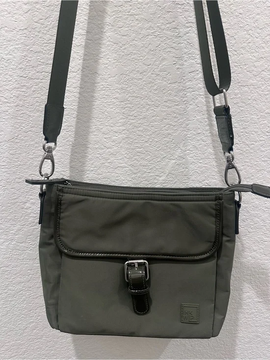 HKWP Olive Green Nylon Crossbody Bag Patent Trim Messenger‎ Shoulder Bag NEW