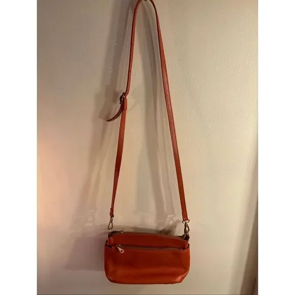 Divina Firenze Italian Leather Crossbody Purse