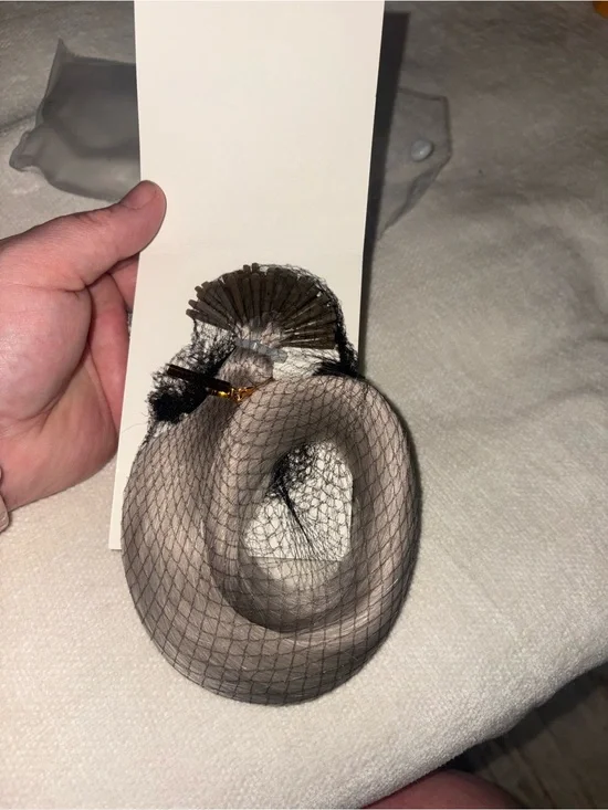 14” grey Remi I tip hair extensions