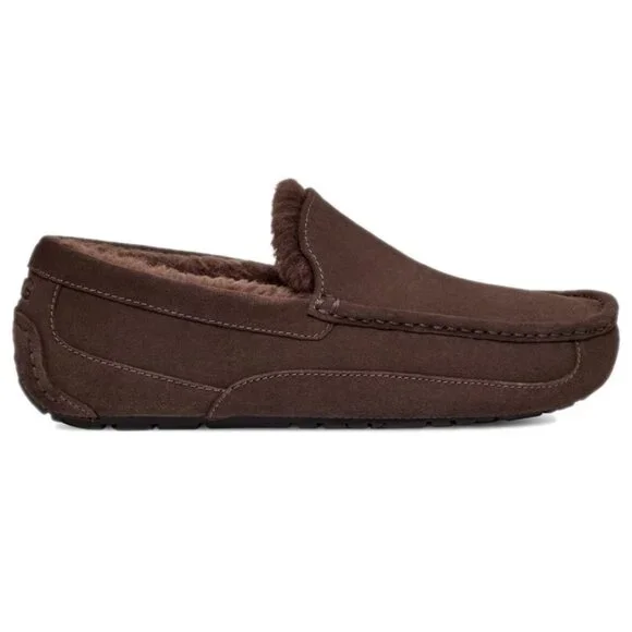UGG Men's Brown Ascot‎ 3233 Sheepskin Slip-On Casual Moccasins Size 11