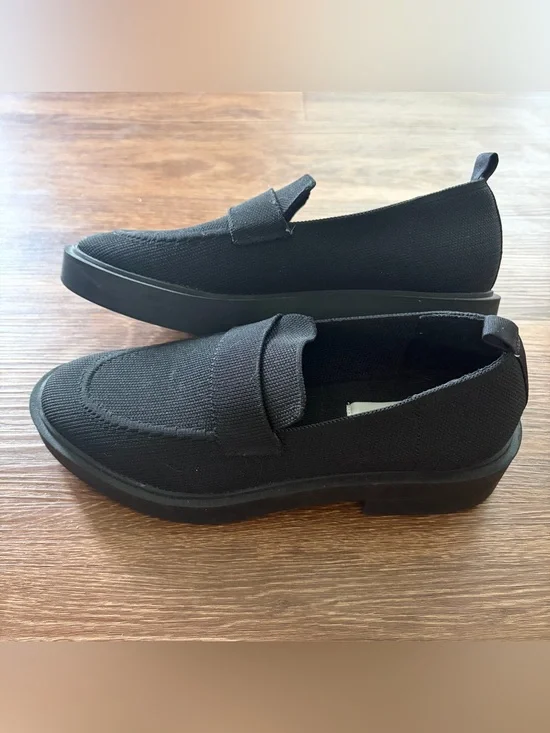 Steven New York Black Slip-On ladies Loafers Size 9.5