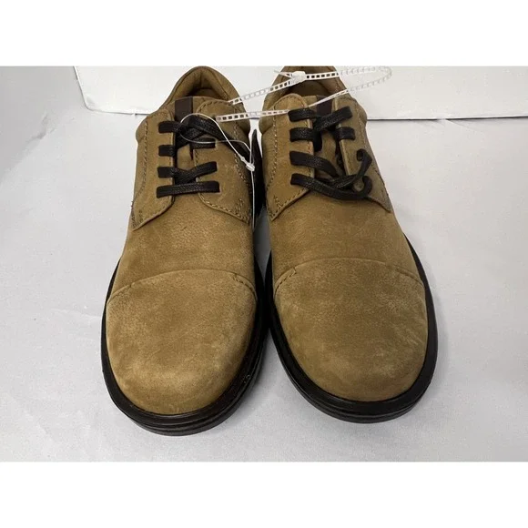 Clarks Mens Gessler Cap Cola Nubuck Leather Oxfords Size US 9 M (UK 8 G / EU 42)