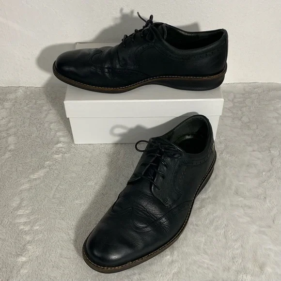 Ecco Black Leather Wingtip Oxfords EU Size 43 (US 9 - 9.5)