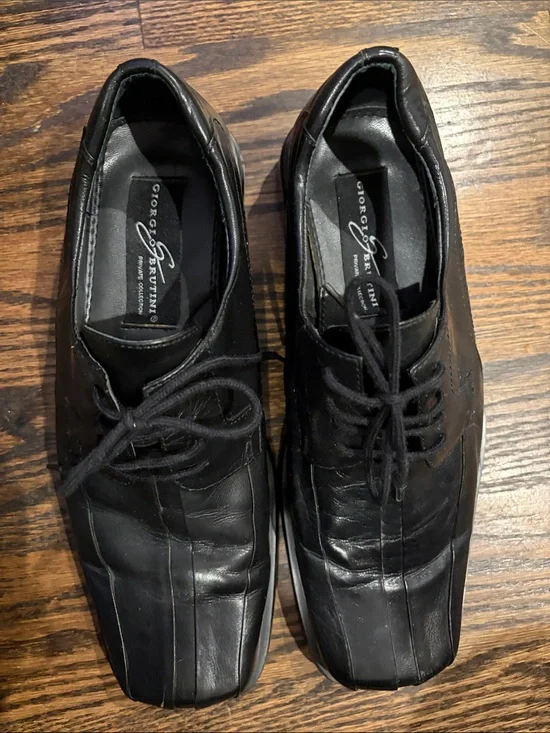 Giorgio Brutini Black Leather Square-Toe Lace-Up Oxfords