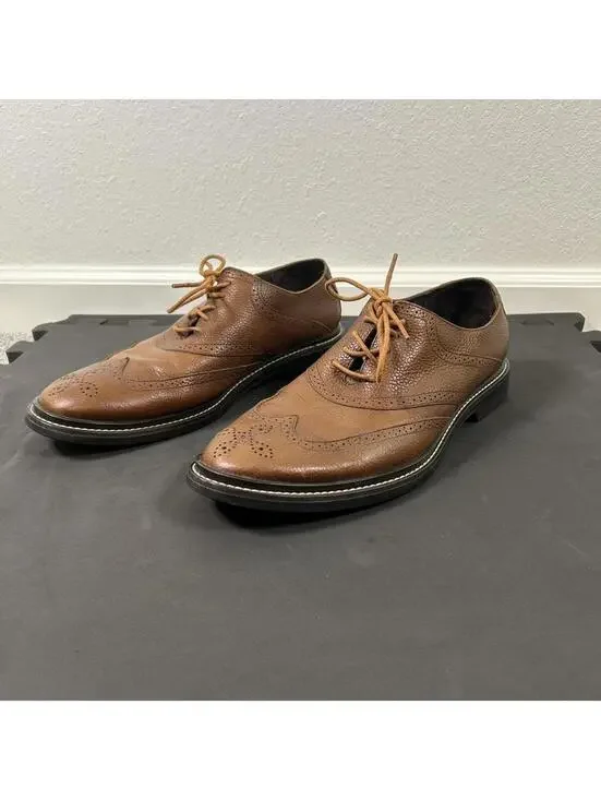 Cole Haan Men's Ledley Oxfords in brown leather. size 10