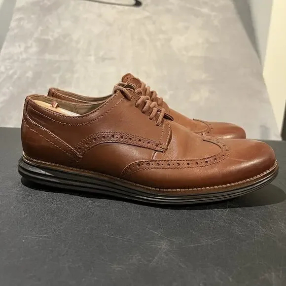 Cole Haan Chestnut Brown Leather Wingtip Derbys