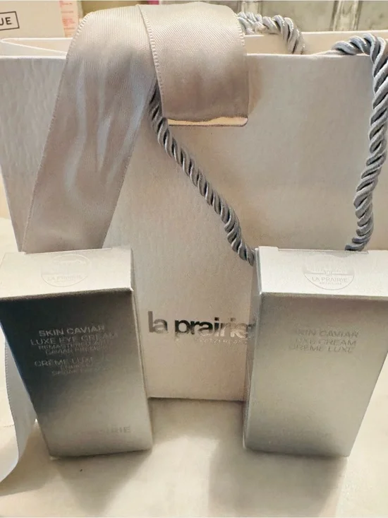 La Prairie Silver Skin Caviar Luxe Set with Gift Bag