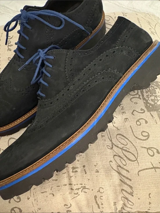 Bruno Magli Black Velvety Suede Wingtip Derbys with Blue Laces - 10.5 Men’s