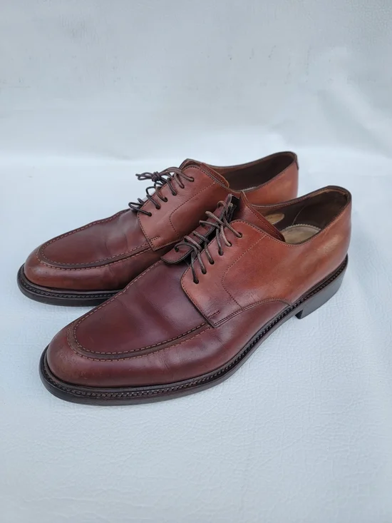 Santoni Shoes Mens Size US 10.5  Italian dress brown The shoes show signs of nor