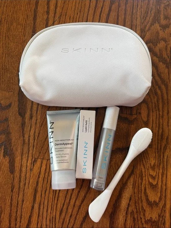 NEW SKINN Set