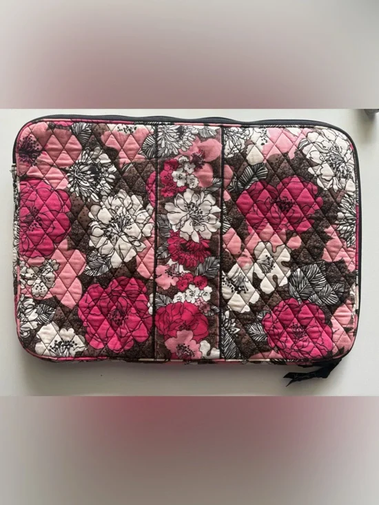 Vera Bradley Pink Floral Quilted Laptop Sleeve