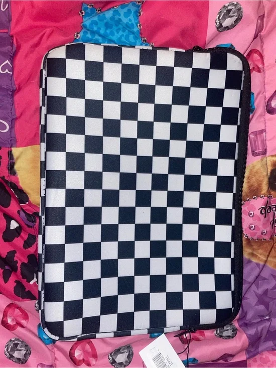 Black & White Checkered Tablet Sleeve - Brand Unknown