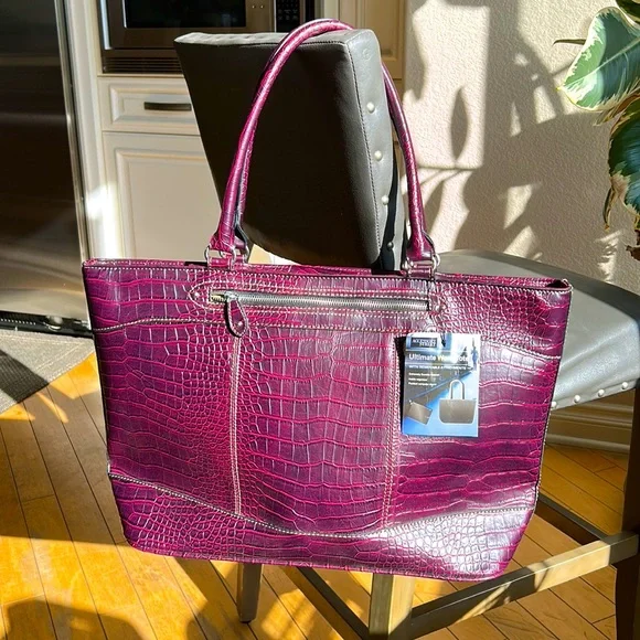 Accessory Street Ultimate Work Tote Burgundy Croc Embossed Laptop Bag‎ NWT