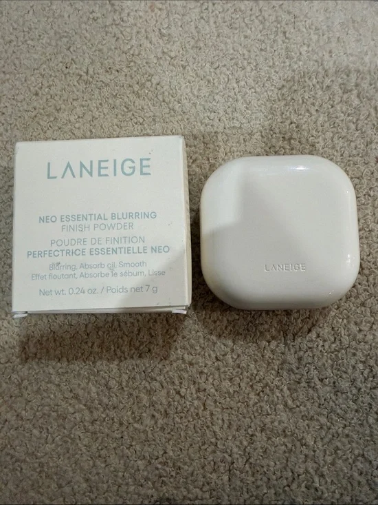 LANEIGE Neo Essential Blurring Finishing Powder NIB