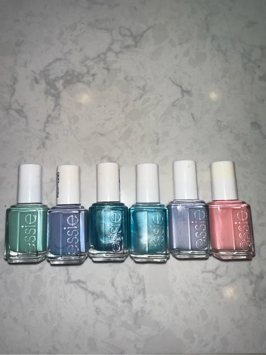 Essie Nail Polish Lot - Turquoise & Caicos, Barefoot In Blue, Beach Bum Blu, etc