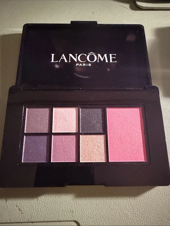 Lancôme Pink, Plum & Champagne Eyeshadow and Blush Palette