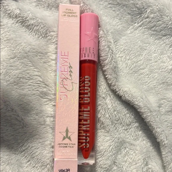 Jeffree Star Supreme Gloss - red affaire