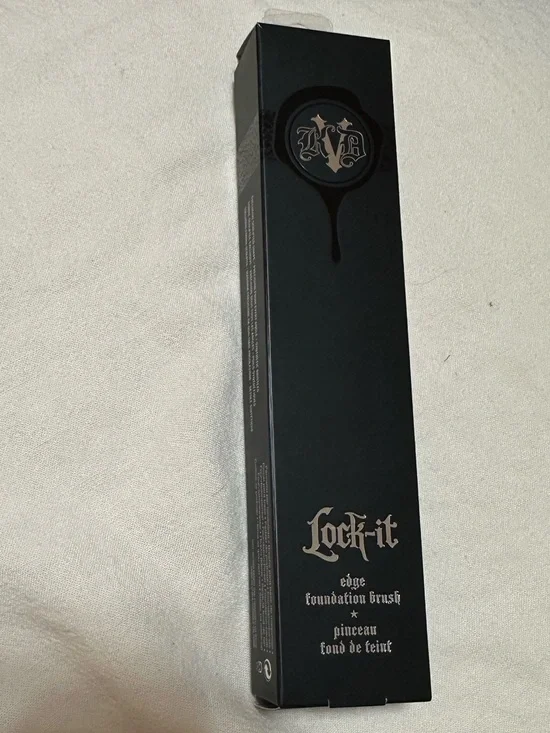 KVD Lock it foundation brush