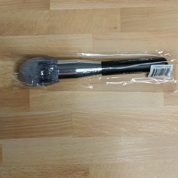 Crown Powder Brush - Size O/S - NWT