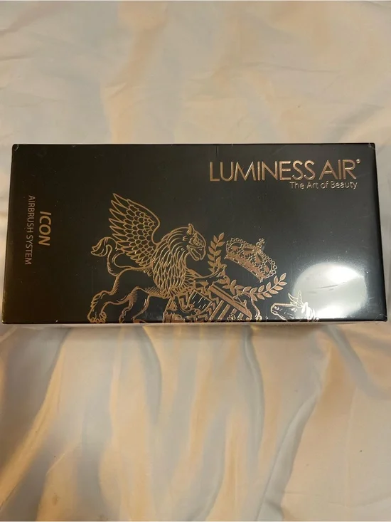 Luminess Air Icon Airbrush System - Black with Gold Accent