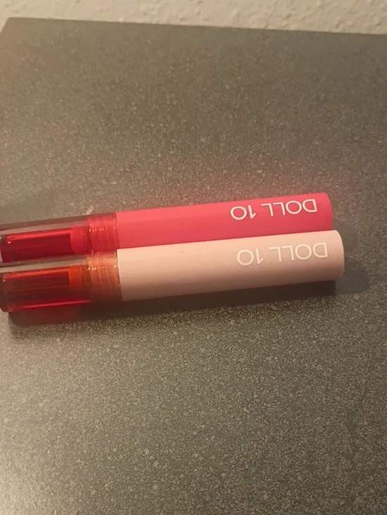 Doll 10 Duo Lip Tint Set in Satin Mocha And Satin Berry