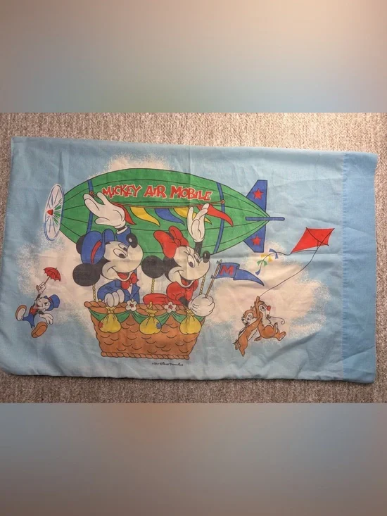 80’s Disney Light Blue Mickey & Minnie Hot-Air Mobile Pillowcase