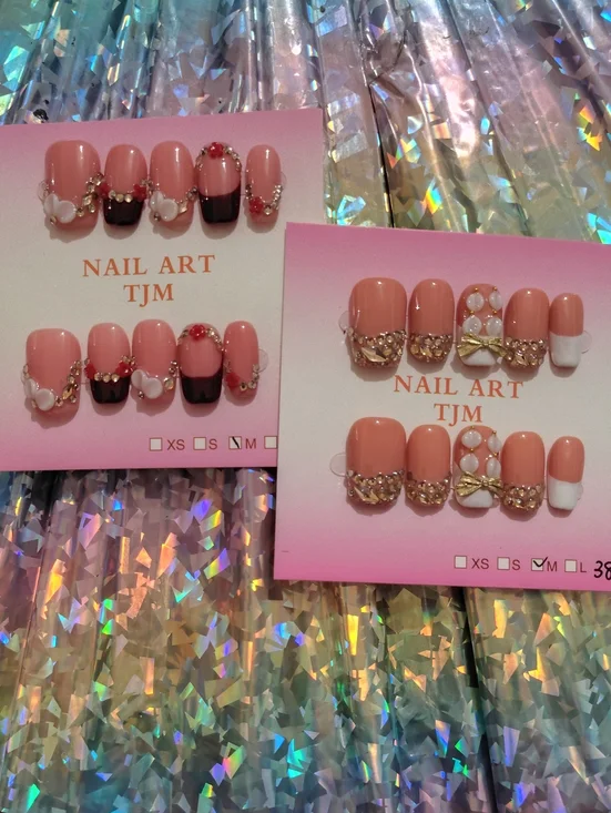 Pink and Nude Decorative Press-On Nail Set