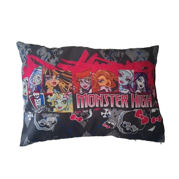 2013 Monster High Decorative Pillow Frankie Draculaura Cleo 15