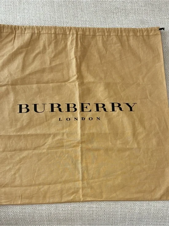 Burberry London EUC  Authentic Tan Bedding Dust Bag  with Logo @17” x17”
