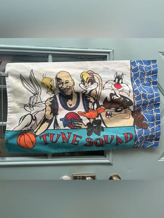 Vintage 90’s Space Jam Monstars Warner Bro Pillowcase Michael Jordan Tune Squad