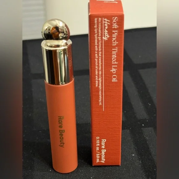 Rare Beauty Soft Pinch Tinted Lip Oil in Honesty