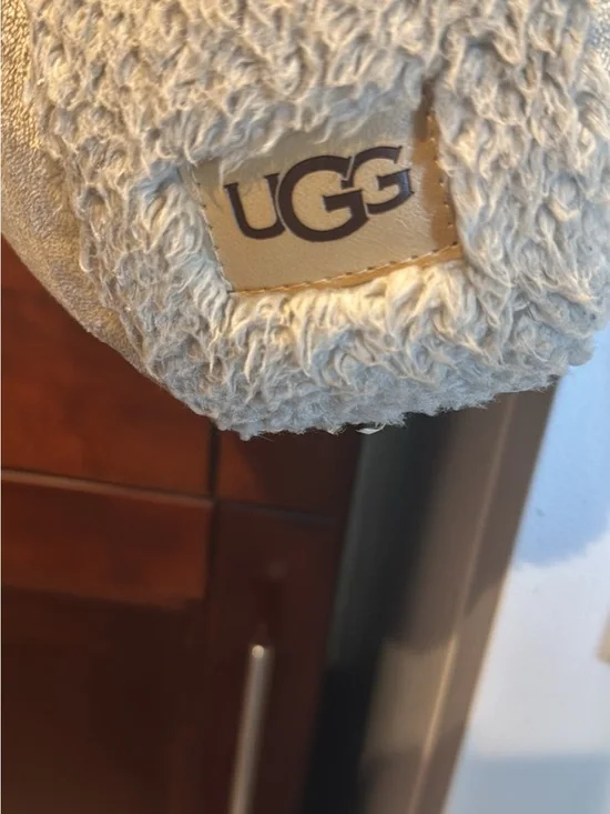 UGG Cream Plush Bedrest Pillow triangle
