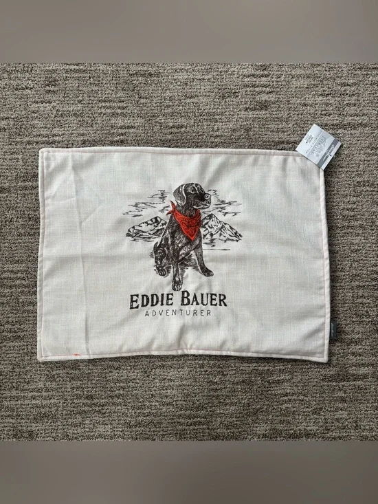 Retro Eddie Bauer decorative dog pillow 🐶