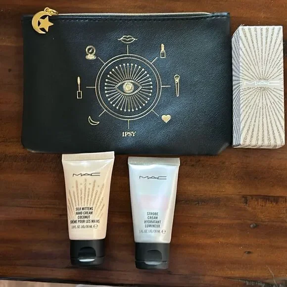 MAC Silk Mittens HAND CREAM : COCONUT 30 ML & Strobe Pinklite &  Ipsy bag new