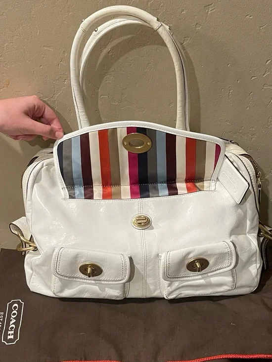 Coach Peyton limited edition Legacy White Satchel Gold Hardware turnlock y2k