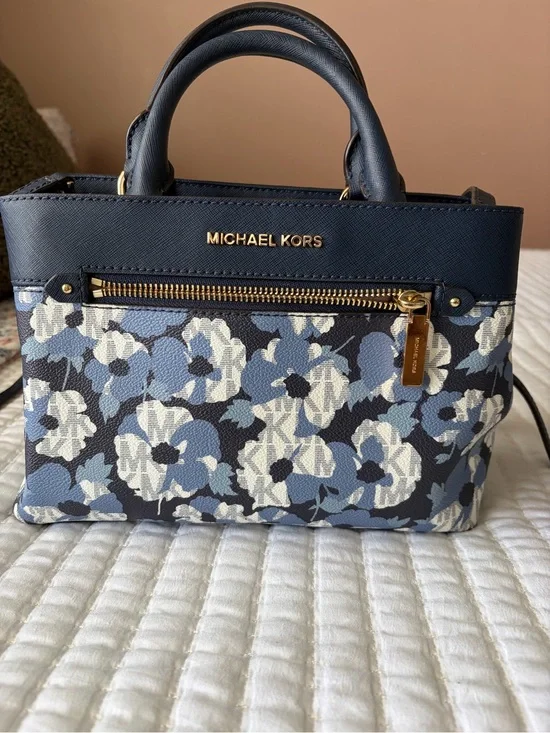 Michael Kors Hailee Satchel
