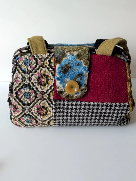 Patchwork Mixed-Texture Women’s Shoulder Bag in Burgundy and Multicolor