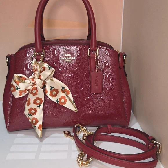 ❤️▪️COACH ▪️ Mini Sage Signature Debossed Patent Leather Chain cherry Satchel