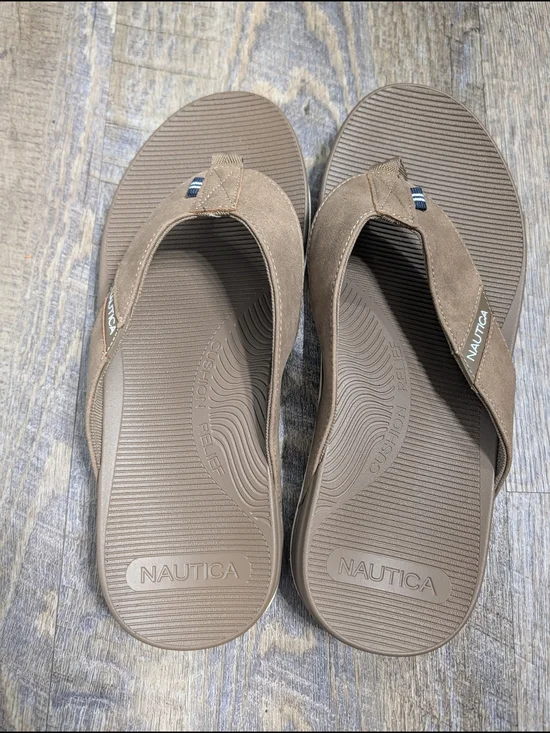 Nautica Soft Cushioned Sole Flip-flop