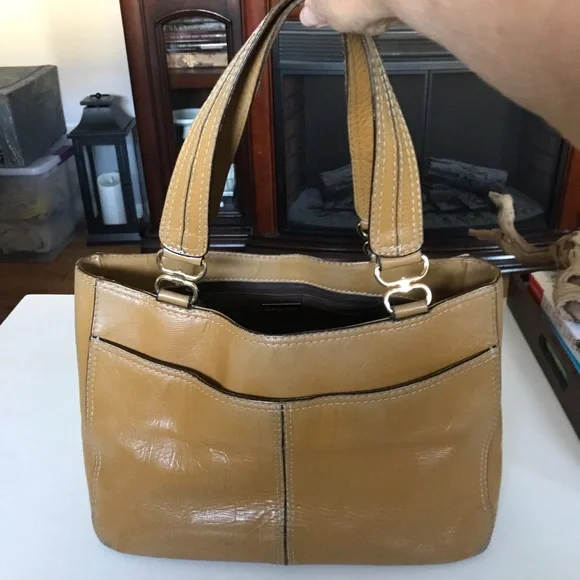 Vintage Leather Satchel Bag Camel Brown Adrienne Vittadini Classic Top Handle